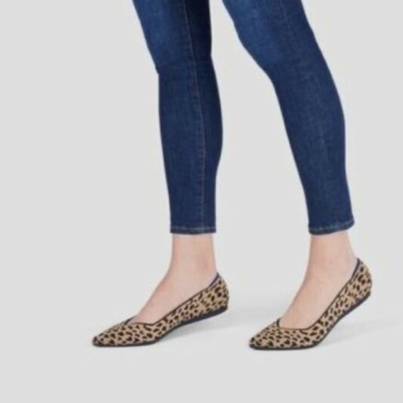 Rothys Leopard Print Points RETIRED 6 - Picture 8 of 8